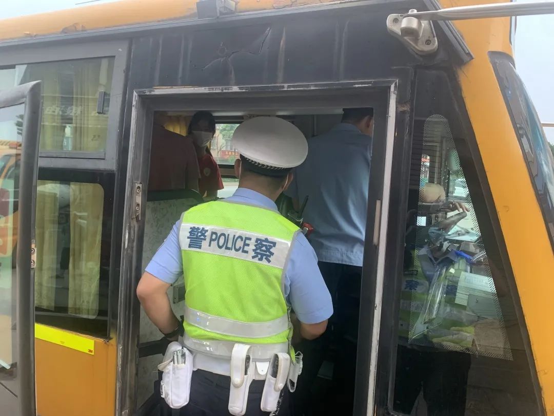 嚴(yán)把關(guān)，護(hù)平安！強(qiáng)化校車安全檢查