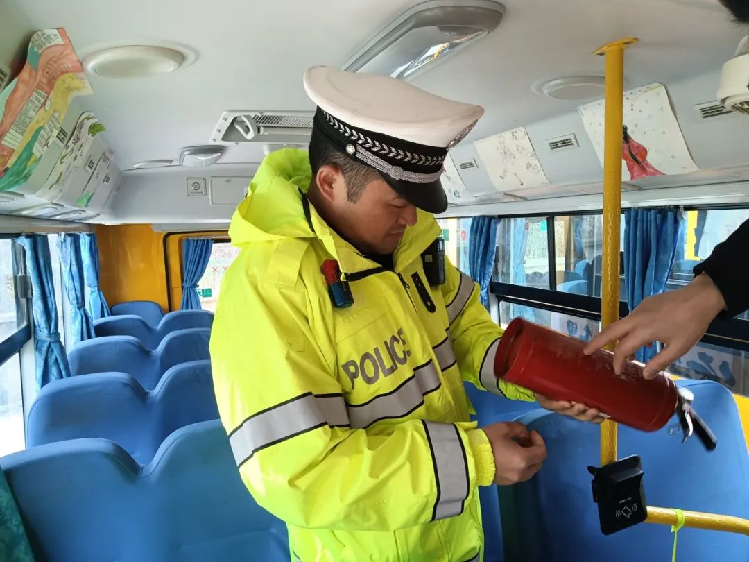 護航開學季，筑牢學生平安上學路——行千里校車開展安全大檢查