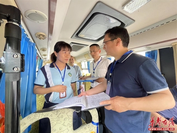 武陵區(qū)教育局：強(qiáng)化校車安全管理 確保校車安全運(yùn)行