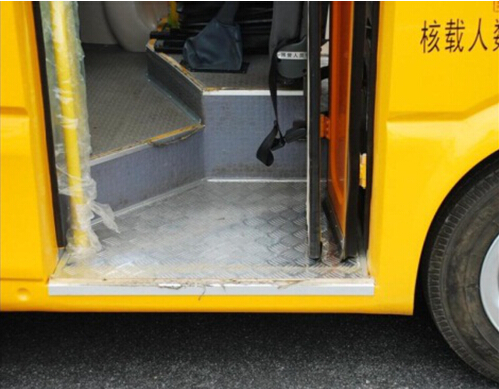 高安全新定義 五菱校車，詮釋校車安全