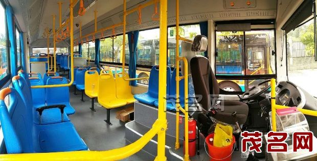 廣東茂名電白區(qū)即將開通水東城區(qū)學校21條專線校車