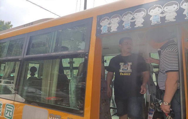 動(dòng)真格了！中國(guó)湖南婁底校車開始整治了