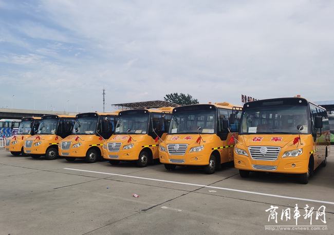 管理搞上去、收費降下來！起底鹽阜校車安全運營背后的秘密