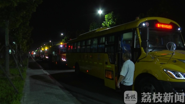 確保學(xué)生安全出行 贛榆打造“零補貼”校車模式