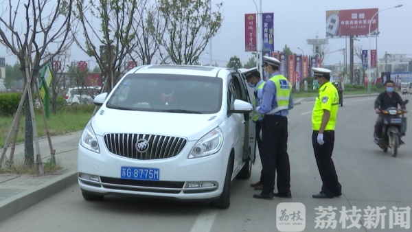 確保學(xué)生安全出行 贛榆打造“零補貼”校車模式
