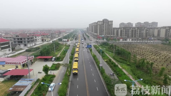 確保學(xué)生安全出行 贛榆打造“零補貼”校車模式
