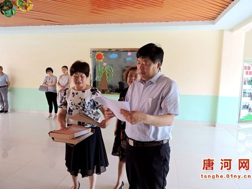 南陽唐河縣政協對“校車安全管理”進行專項民主監督