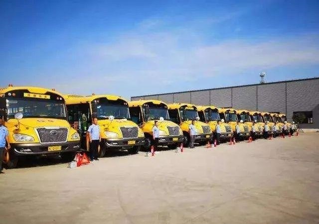 校車運營難，未來發展離不開政府的大力扶持